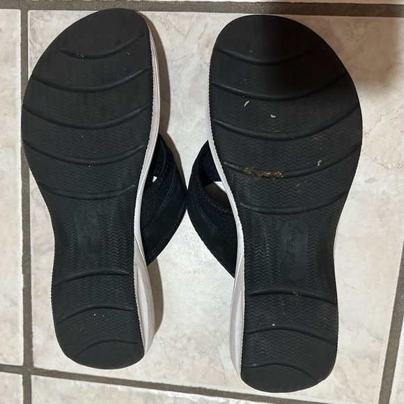 CORAL BAY | Women’s Bealls Gilley Foot Flops - Picture 3 of 5